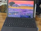 Microsoft Surface pro 4 6th Gen Core i5 processor keyboard and pen