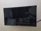 Minister 32" Smart Frameless TV