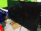 Minister 32" tv