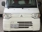 Mitsubishi Covered Van 2013