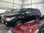 Mitsubishi l200 4WD 2017