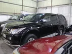 Mitsubishi l200 4WD 2017