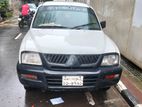 Mitsubishi l200 Double Cabin Pickup 2007