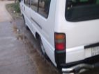 Mitsubishi l300 . 2003