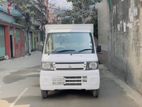 Mitsubishi Covered Van ` 2011