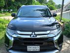 Mitsubishi Outlandar 7 sity 4camara rok4 2018