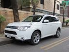 Mitsubishi Outlandar Octane Drive 2012