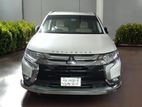 Mitsubishi Outlandar Roadest 4WD 2018