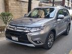 Mitsubishi Outlandar Sunroof with 7 Seat 2022