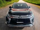 Mitsubishi Outlander 7seat sunroof 2022