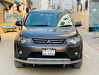 Mitsubishi Outlander Outlender 2011