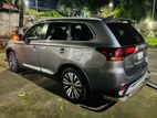 Mitsubishi Outlander Sunroof.7Seat.4WD 2021