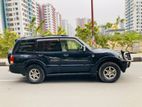 Mitsubishi Pajero 2004