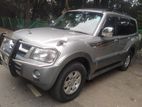 Mitsubishi Pajero 2005