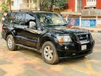 Mitsubishi Pajero 2006