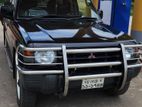 Mitsubishi Pajero 2011