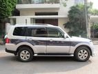 Mitsubishi Pajero 7 Seat 2006