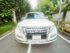 Mitsubishi Pajero 7 Seat & Diesel 2009