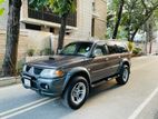 Mitsubishi Pajero 7 seats-Sunroof 2004