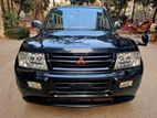 Mitsubishi Pajero && COLOR BLACK 2008