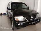 Mitsubishi Pajero black colour 2004