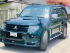 Mitsubishi Pajero Exceed 2006