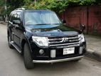 Mitsubishi Pajero Exceed 2010