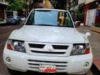 Mitsubishi Pajero Real SUV 2006