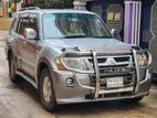 Mitsubishi Pajero Sunroof 2003