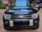 Mitsubishi Pajero উপরের চানরুপ আছে 2008