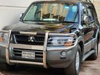 Mitsubishi Pajero V6 2003