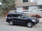 Mitsubishi Pajero V6 2003