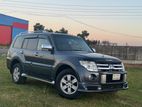 Mitsubishi Pajero V6 GLS 2008