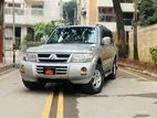 Mitsubishi Pajero v73 2002