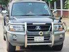 Mitsubishi Pajero V73 4x4 2004