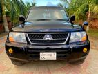 Mitsubishi Pajero V73 Octane 2004