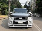 Mitsubishi Pajero V93 2006