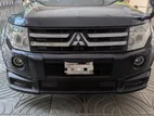 Mitsubishi Pajero V93 2006