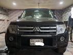 Mitsubishi Pajero v93 2007
