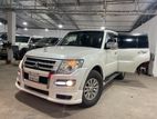 Mitsubishi Pajero v98 2011