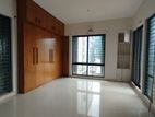 Modran Good Quality 3 Bedroom Un Farnised Flat Rent At Gulshan 1