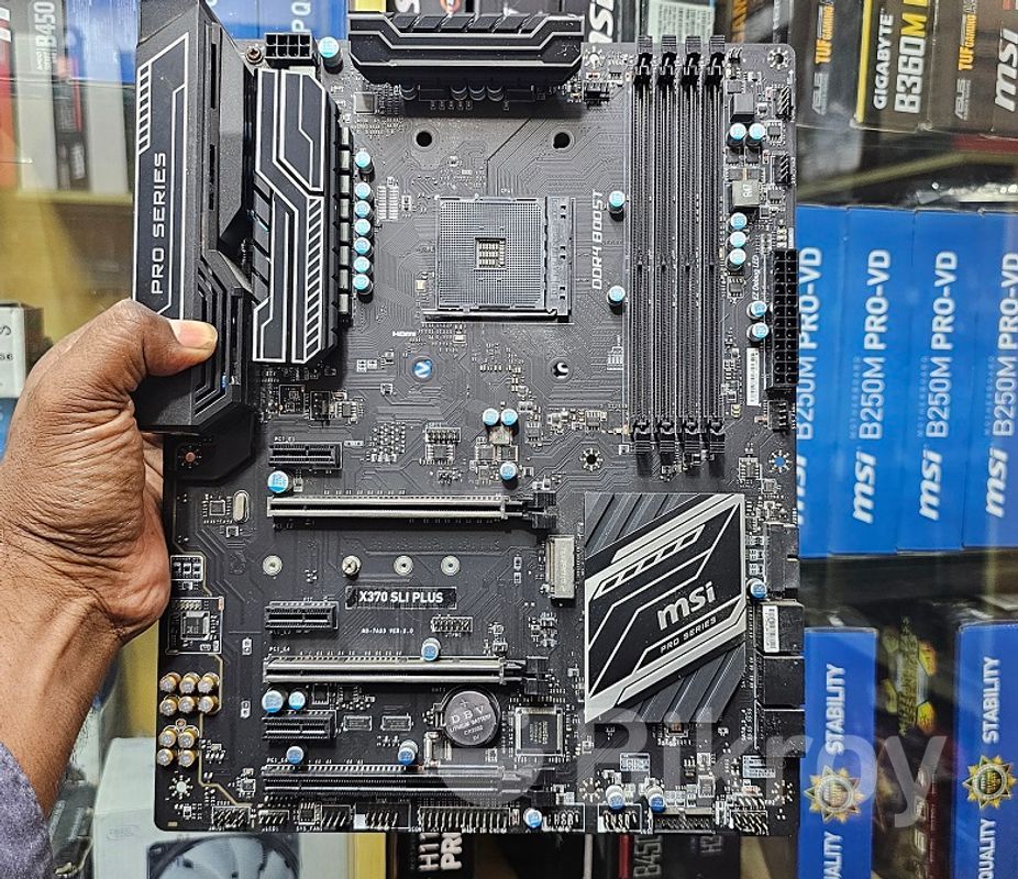 Motherboards Msi Sli Plus X370 MSI X370 SLI PLUS AM4 AMD ATX - Main Image