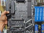 MSI X370 SLI PLUS AM4 AMD ATX Gaming Proffesional Motherboard