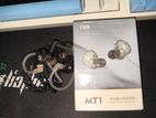 MT1 headphone