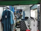 নান্দনিক ক্লথিং শোরুম ভাড়া দেওয়া হবে!