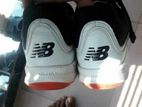 NB CK 4040 new condition cricket shoes