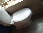 Commode Bathroom sell