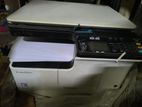 Toshiba photocopy machine