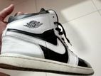 NIKE AIR JORDAN 1 shoes