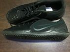 Nike Tiempo Legend 10 Club Indoor Soccer Shoes US 8.5